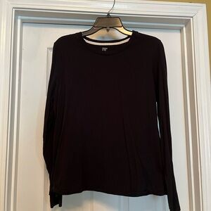 Crown & Ivy Black Long Sleeve Tshirt